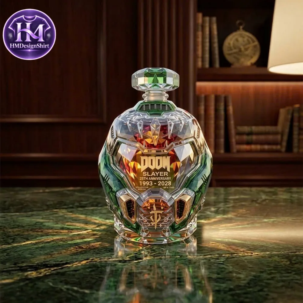50 Doom Slayer Helmet Glass Whiskey Decanter 2026 — image 5